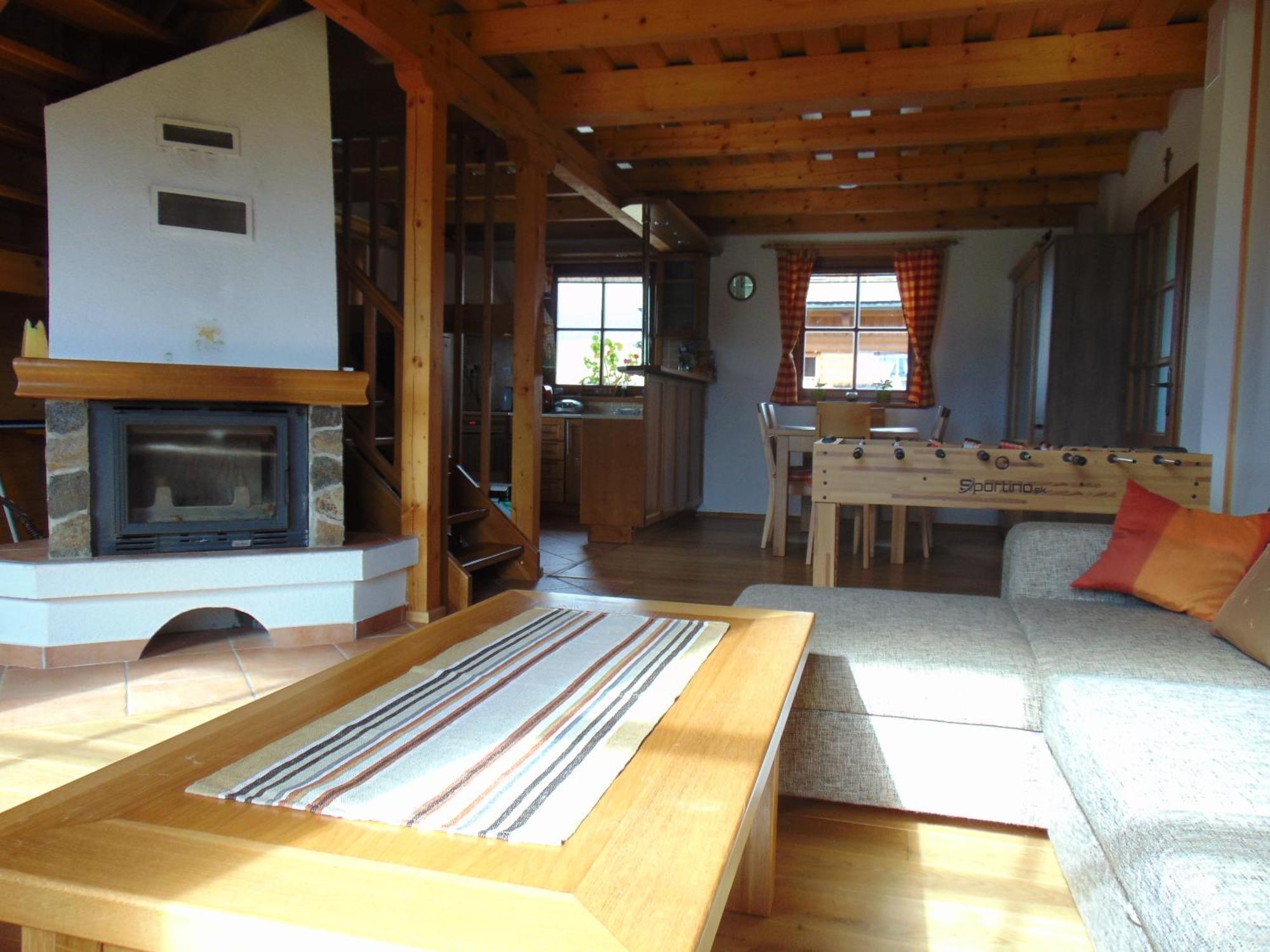 Jasna 2km Od Tatralandie 木屋 里托斯基挪威克